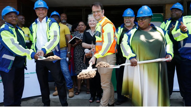 KwaZulu-Natal MEC for Public Works and Infrastructure, Martin Meyer, at the official handover