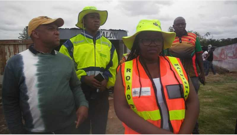 Local council Seabelo Marishane and Gauteng Department of Transport and Logistics MEC, Kedibone Diale-Tlabela. 