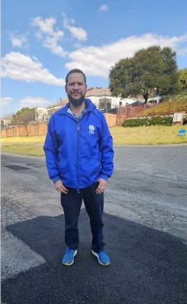  Ward 89 councillor Zander Shawe on a fixed pothole at Constantia drive.