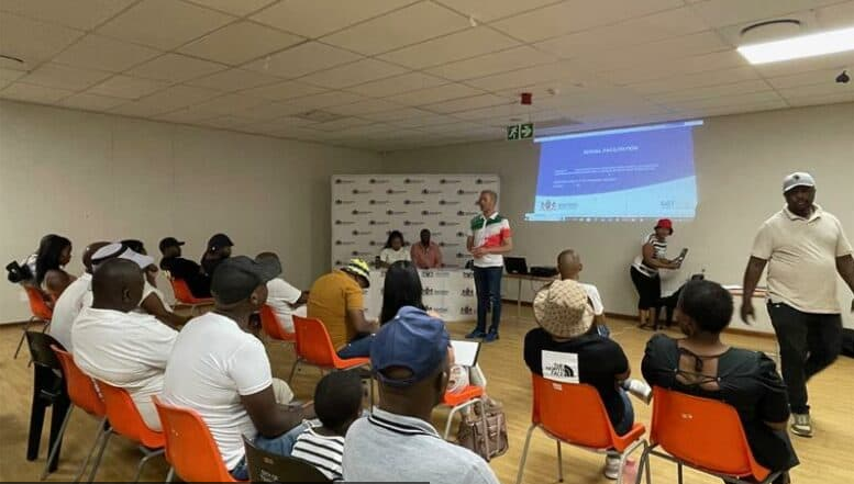  Ward 100 Clr Johannes Bekker addresses the local entrepreneurs. 