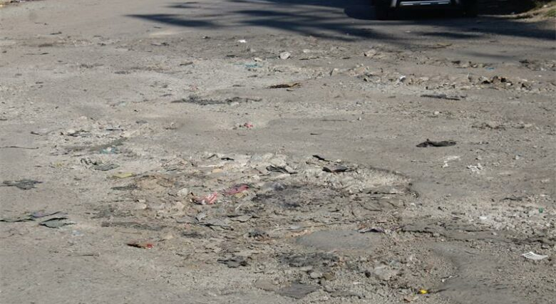 Kya Sands Road slowly collapses. 