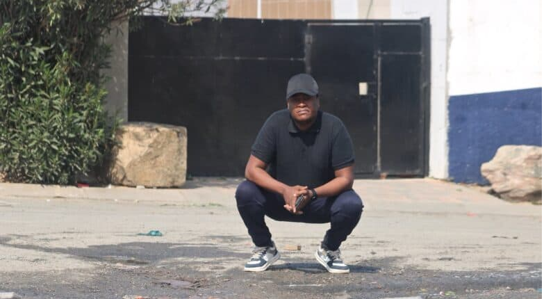Theo Lengwati raises concerns about the potholes issue in River Park. 