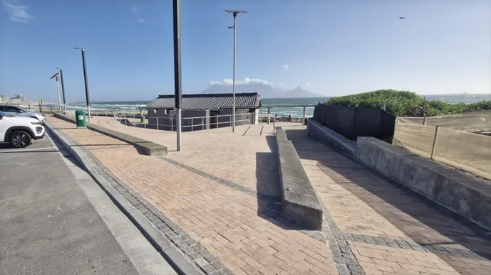 The upgrade of the Table View beachfront commenced in July 2022 and is now in its final phase. 