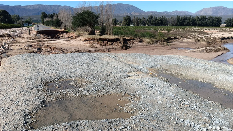 The MR310 that links Citrusdal to the N7 was washed away during torrential rain in 2023.