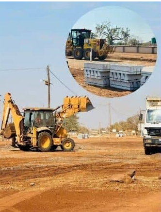 Construction of the Dludluma road is under way. 