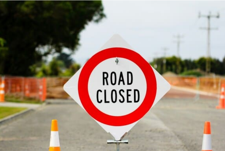 N2 stretch to be closed for installation of overhead road sign gantry 