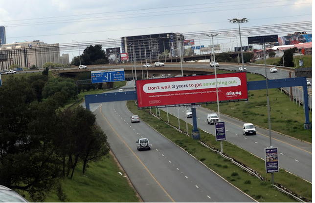  The Crown interchange, M2 West to M1 North Bridge. 