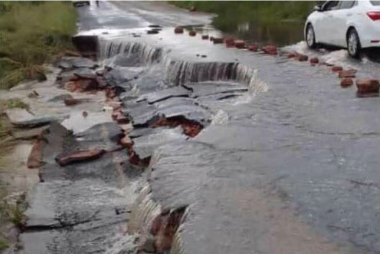  The R618 road to St Lucia partially collapsed owing to the heavy rains