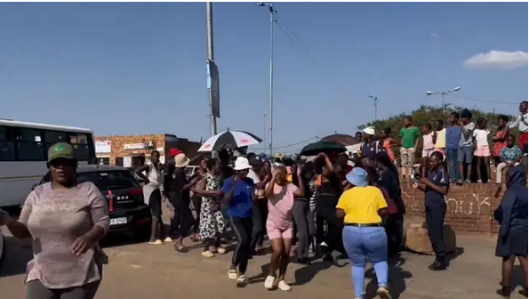 Community members in the Zithobeni township, Bronkhorstspruit, protesting foreign-owned spaza shops in the area following the hospitalisation of seven pupils at the Mshuluzane Primary School after experiencing stomach cramps. 