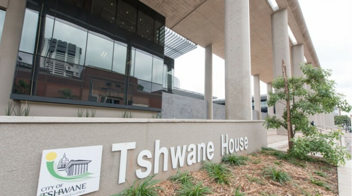  Outside Tshwane house municipal offices. 