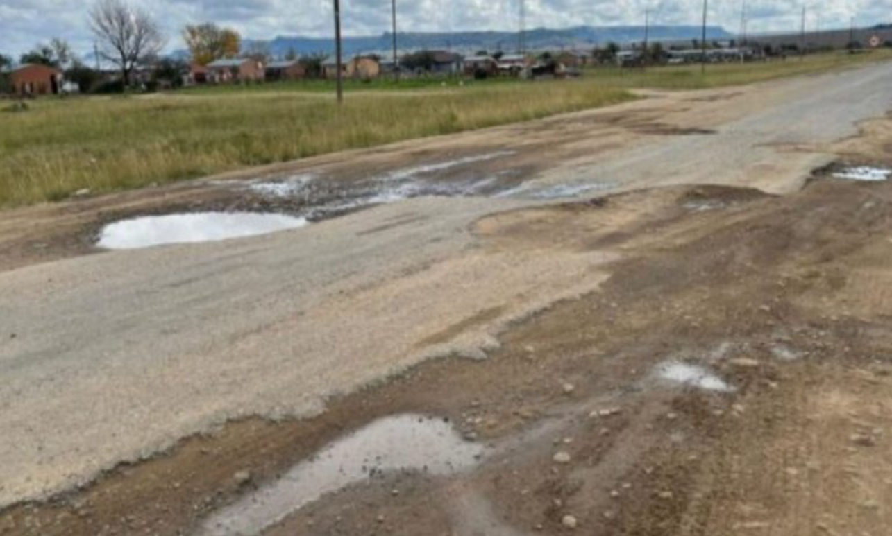      The R708 from Marquard to Clocolan is in apalling condition.