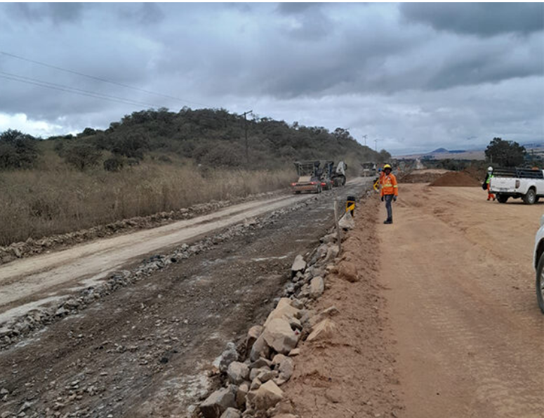 Badfontein Road (R36)