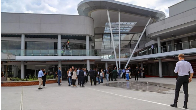 The Malvern Park Shopping Centre 