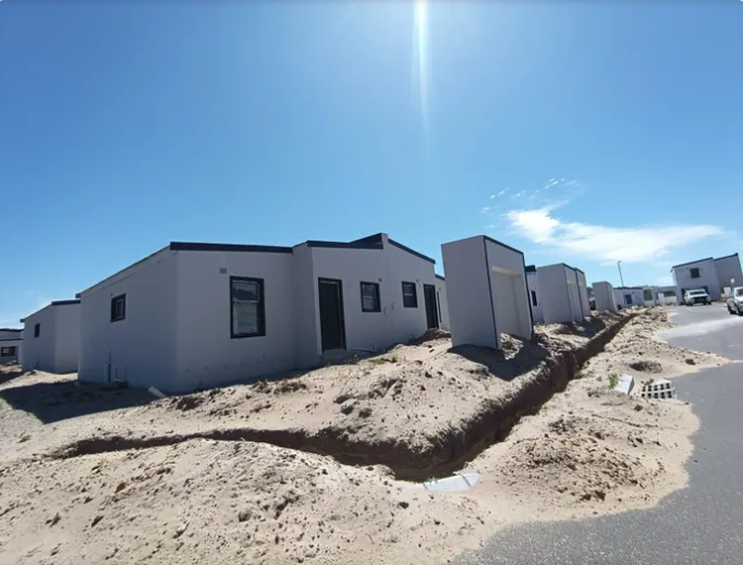 Unfinished house in Silversand, Blue Downs.