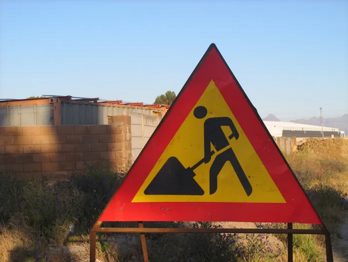 The City of Cape Town has started a series of road resurfacing projects in Strand, Nomzamo and Gordon’s Bay aimed at improving road safety and driving conditions in the area.