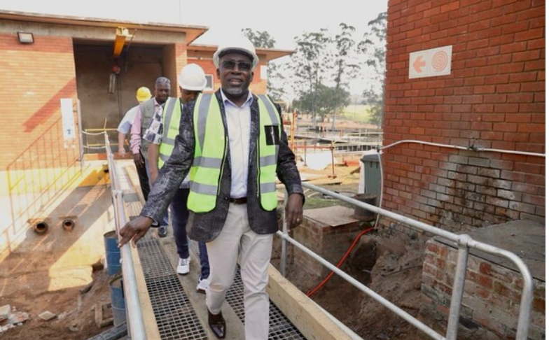  eThekwini mayor Mxolisi Kaunda inspects progress of construction work at the damaged Othongathi water treatment plant. 