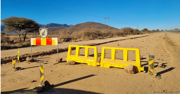 The list of roads earmarked for preventative road maintenance in the Vhembe District includes the now extremely hazardous R522 between Louis Trichardt and Vivo