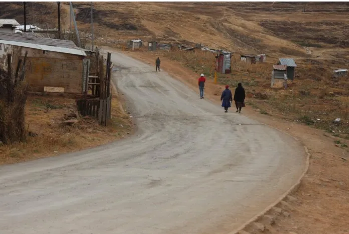 Greater Kokstad municipality has officially commenced Phase 4 Shayamoya road rehabilitation project