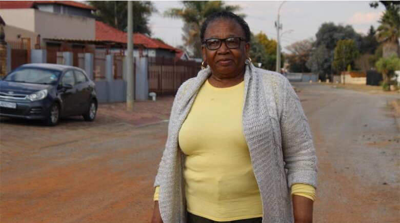 Concerned resident Dipuo Matsobane.