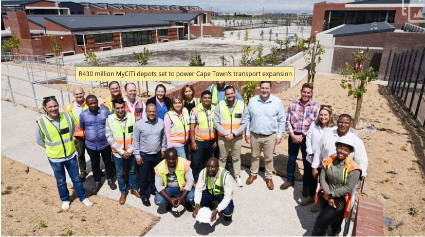 Mayor Geordin Hill-Lewis and Councillor Rob Quintas, Mayoral Committee Member for Urban Mobility, toured the completed sites