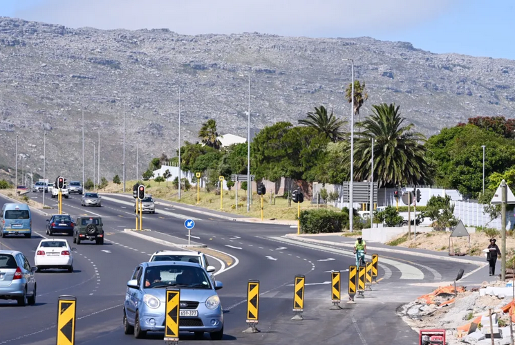 The City of Cape Town hopes to maintain continuity of cycle lanes along Kommetjie Road and through major intersections with the road upgrades.