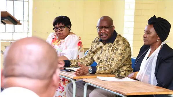 Gauteng Education MEC Matome Chiloane (C) speaks during a visit at the Alra Park Primary School in Nigel on 1 September 2025. 