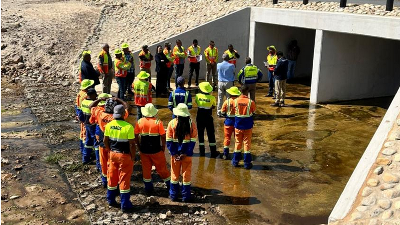 Western Cape Minister of Infrastructure, Tertuis Simmers, reopened Main Road 310 (MR310)