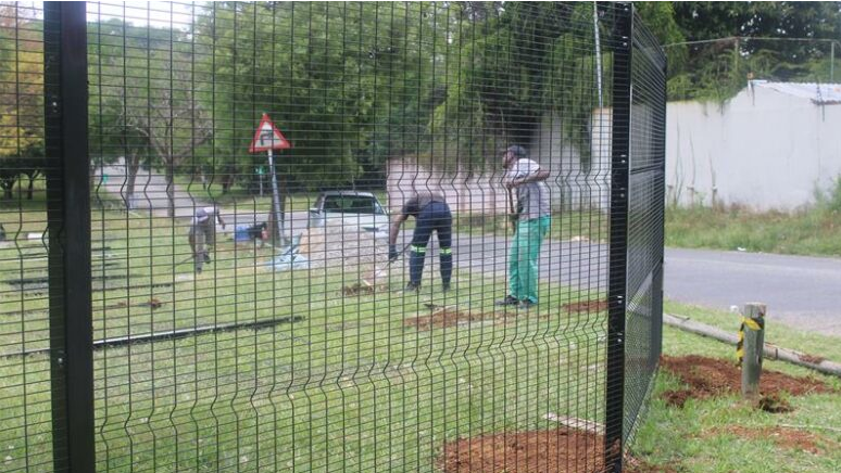  The construction of the Emma Park fence. 