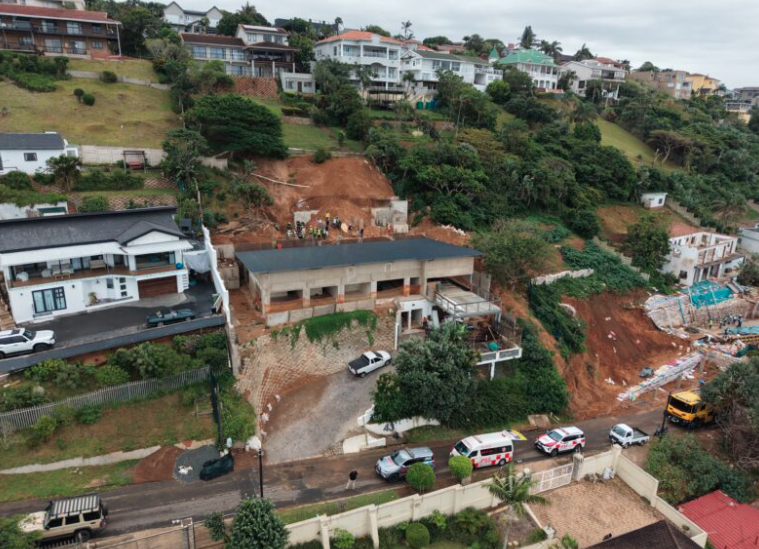 Work temporarily halted at Ballito construction site following bank collapse