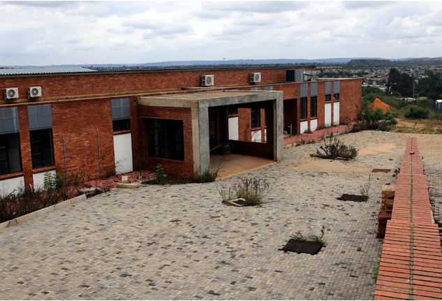 The current state of Lusaka Clinic in Mamelodi, Pretoria.