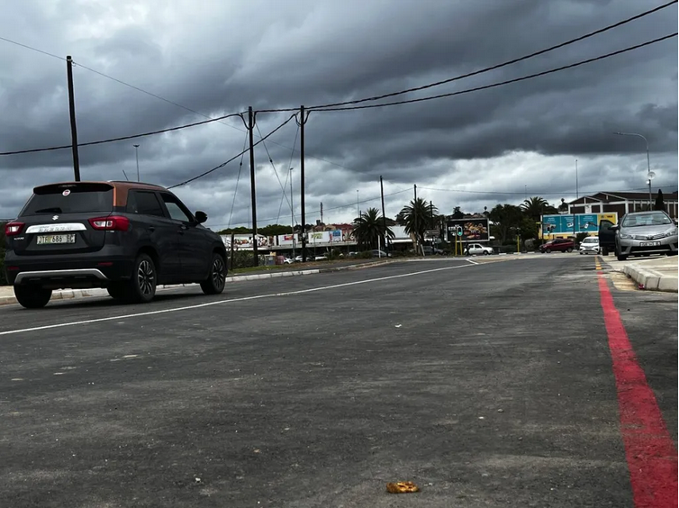 The NMBM Executive Mayor has opened the KwaNobuhle bridges. 