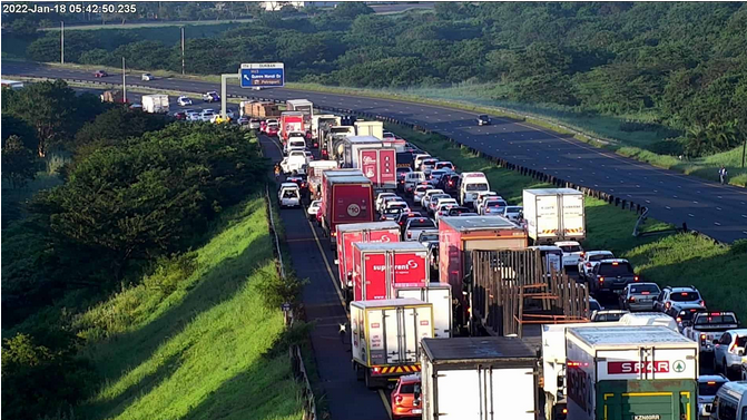 A file image of traffic on the N2 in KZN